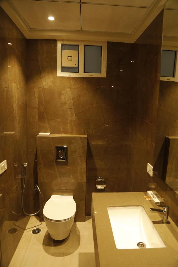 Hotel The Royal Vista Varanasi Eksteriør billede