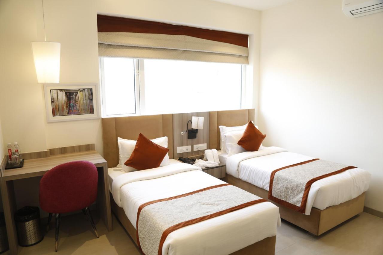 Hotel The Royal Vista Varanasi Eksteriør billede