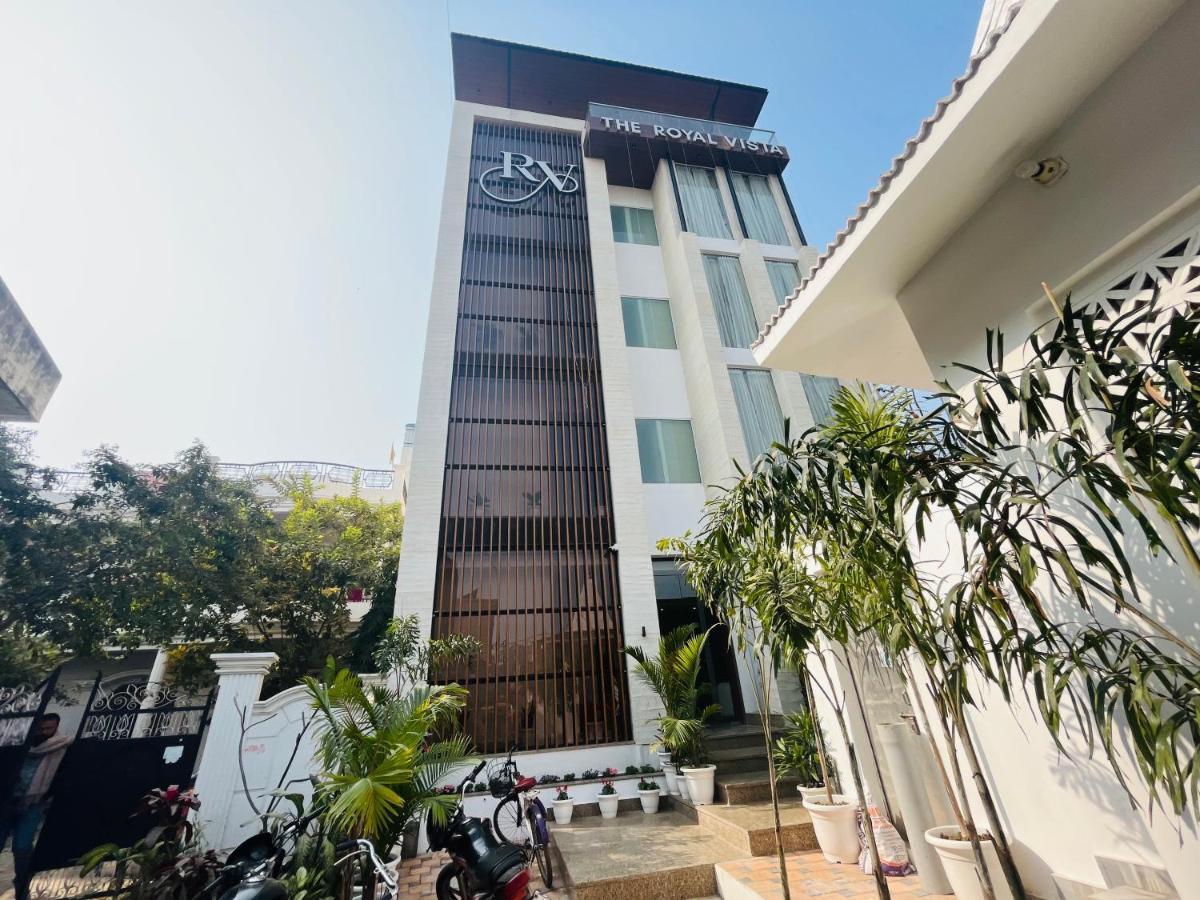 Hotel The Royal Vista Varanasi Eksteriør billede