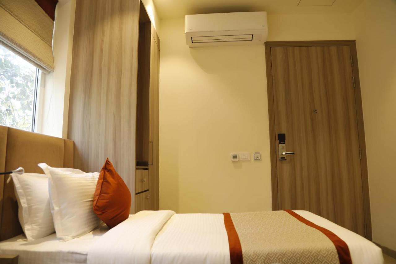 Hotel The Royal Vista Varanasi Eksteriør billede
