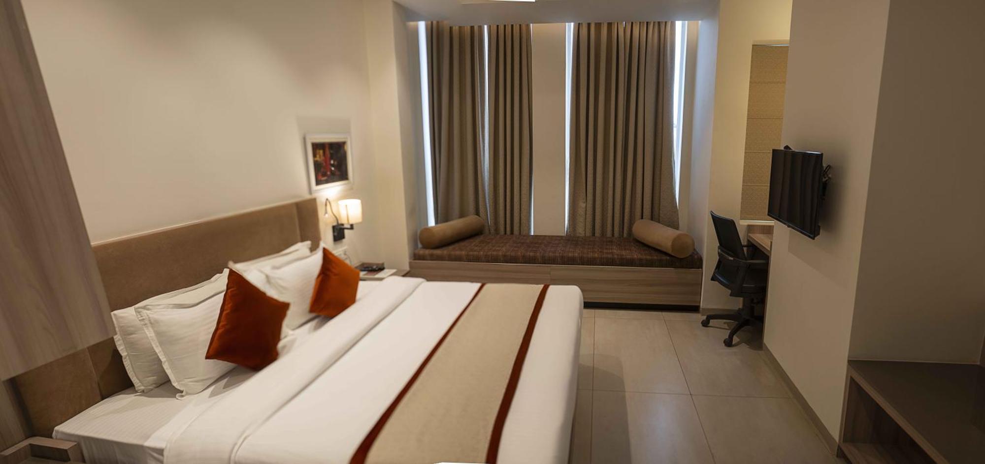 Hotel The Royal Vista Varanasi Eksteriør billede